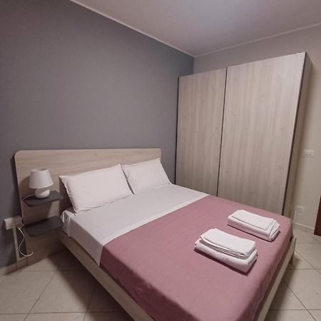 Affitta Camere Gold Барлетта Экстерьер фото