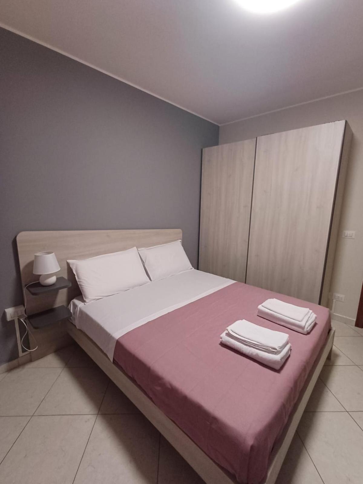 Affitta Camere Gold Барлетта Экстерьер фото