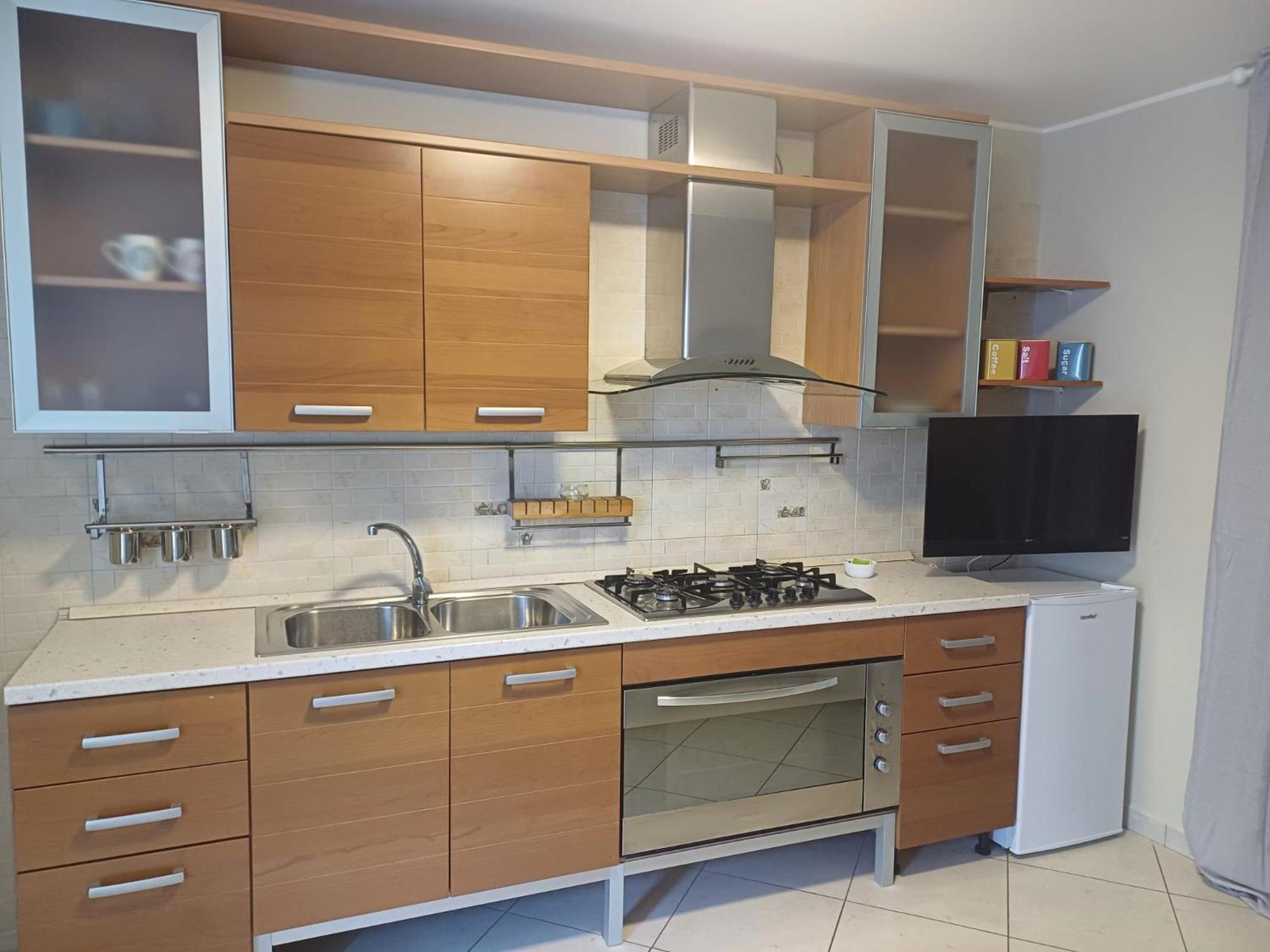 Affitta Camere Gold Барлетта Экстерьер фото